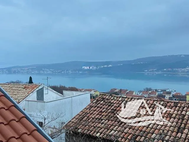 Prodej vícegeneračního domu 180 m², pozemek 280 m²